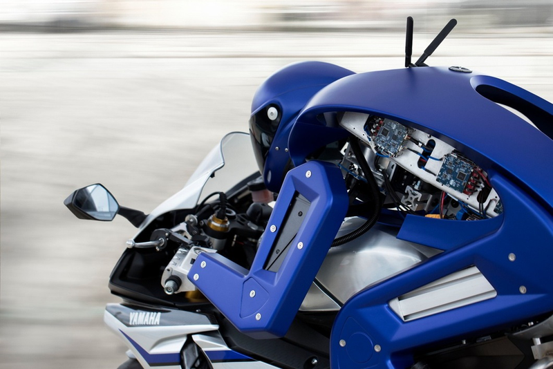 Illustration for article titled Meet Motobot: Yamaha's Motorcycle-Riding Robot That Aims To Be Faster Than A Human